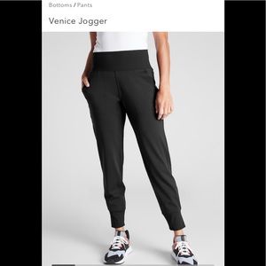 Athleta Venice jogger- black size XS
